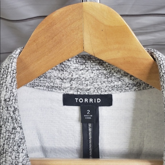 Torrid Long Gray Stretch Knit Boyfriend Blazer Plus Size Career Office In Size 2 - Picture 5 of 10